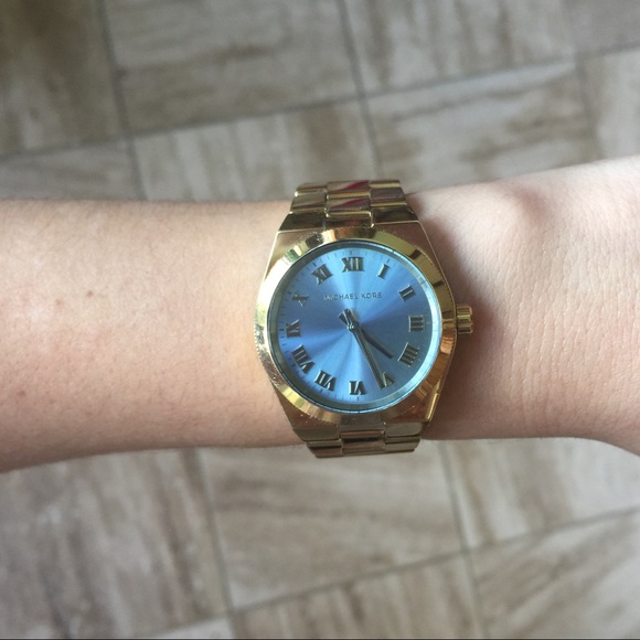 mk watch blue dial